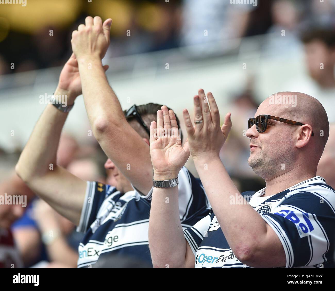 London, England - 28.. Mai 2022 - Fans von Wigan Warriors. Rugby League Betfred Challenge Cup Final Huddersfield Giants vs Wigan Warriors im Totenham Hotspur Stadium, London, Großbritannien Dean Williams Stockfoto