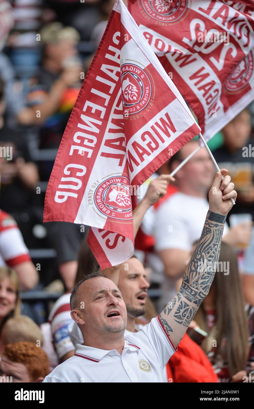 London, England - 28.. Mai 2022 - Fans von Wigan Warriors. Rugby League Betfred Challenge Cup Final Huddersfield Giants vs Wigan Warriors im Totenham Hotspur Stadium, London, Großbritannien Dean Williams Stockfoto