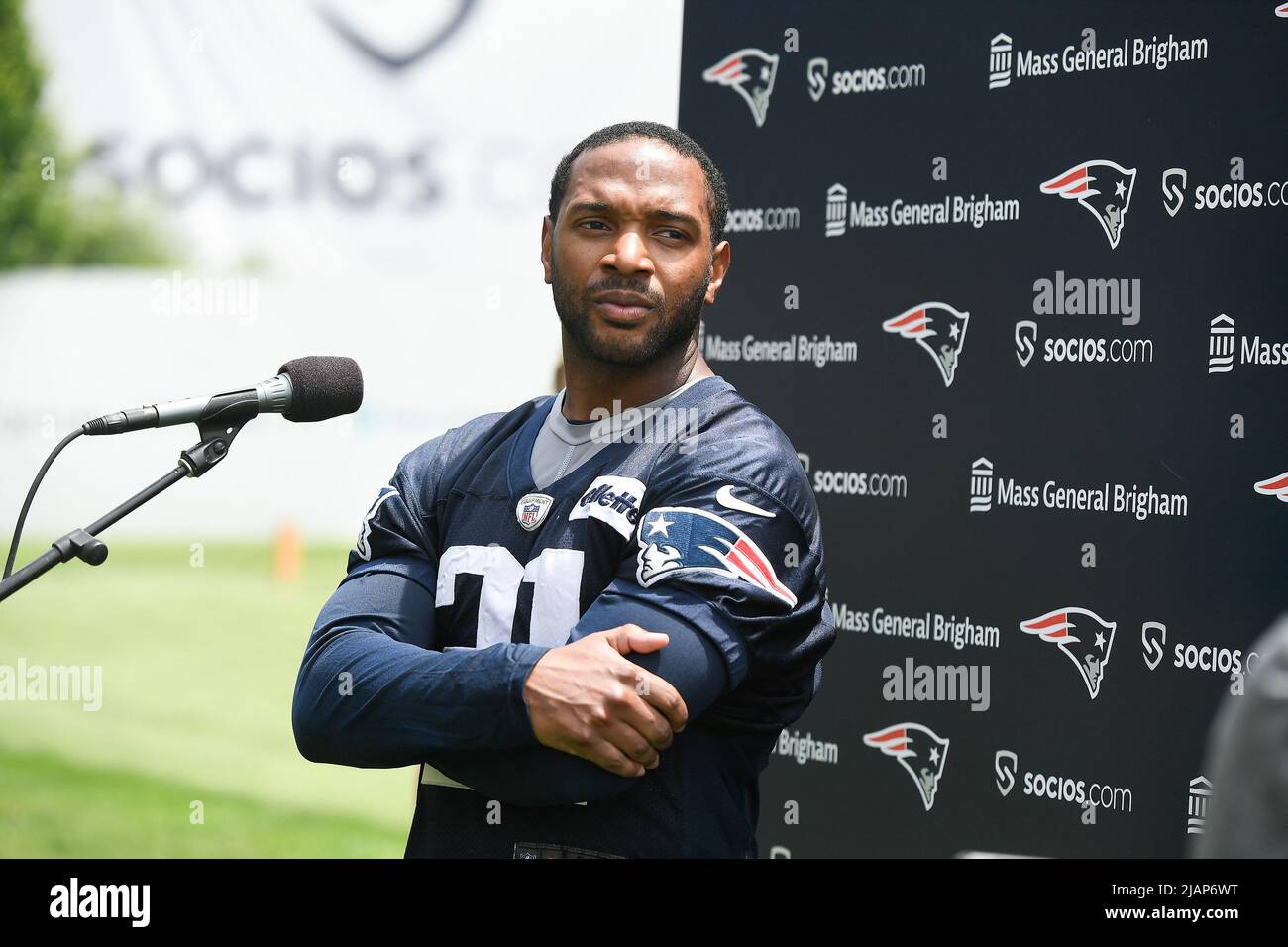 Gillette Stadium. 31.. Mai 2022. MA, USA; Sicherheit der New England Patriots Adrian Phillips (21) spricht bei der OTA des Teams im Gillette Stadium mit den Medien. Eric Canha/CSM/Alamy Live News Stockfoto