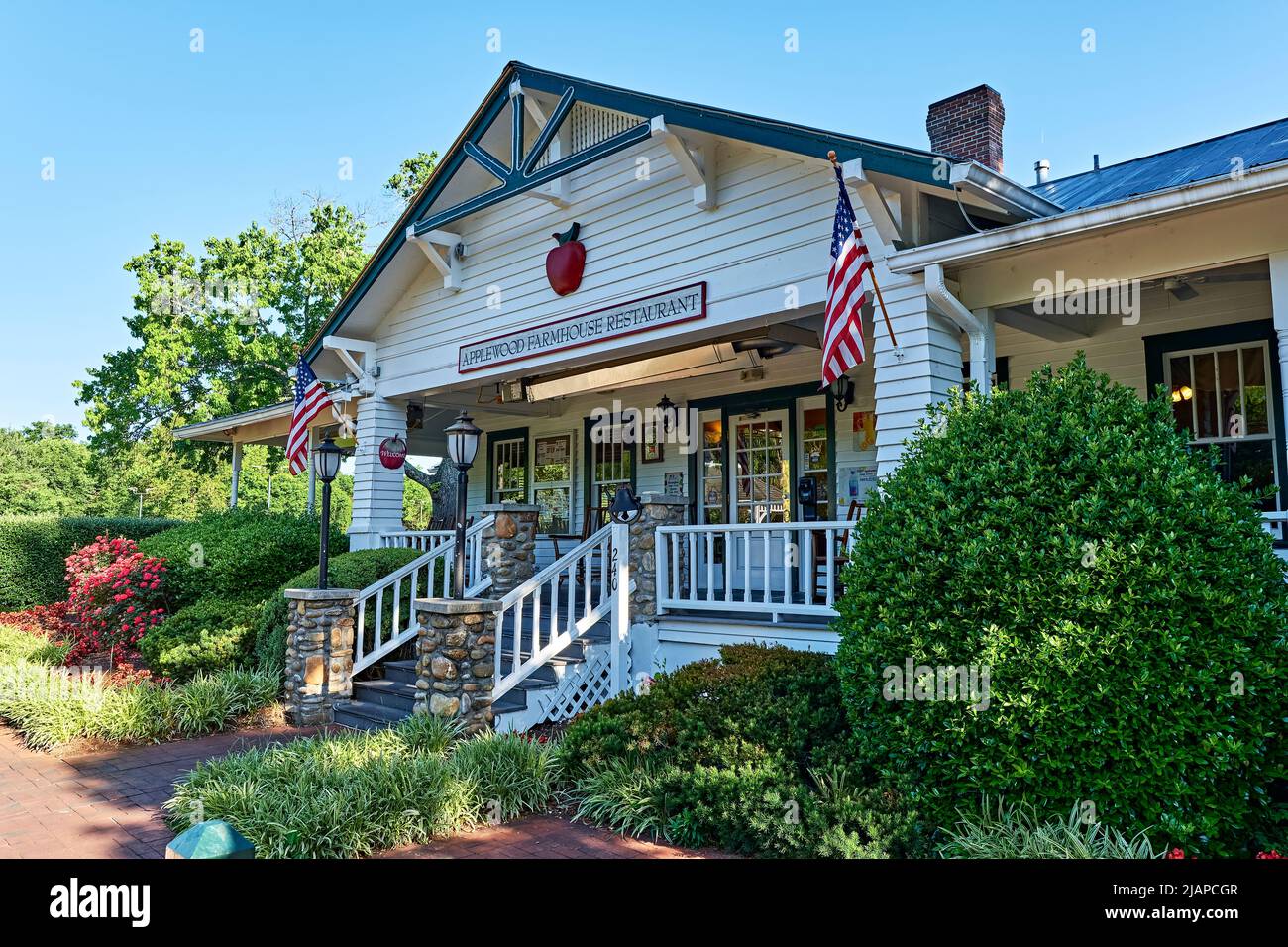 Applewood Farmhouse Restaurant vor der Fassade in Pigeon Forge Tennessee, USA. Stockfoto