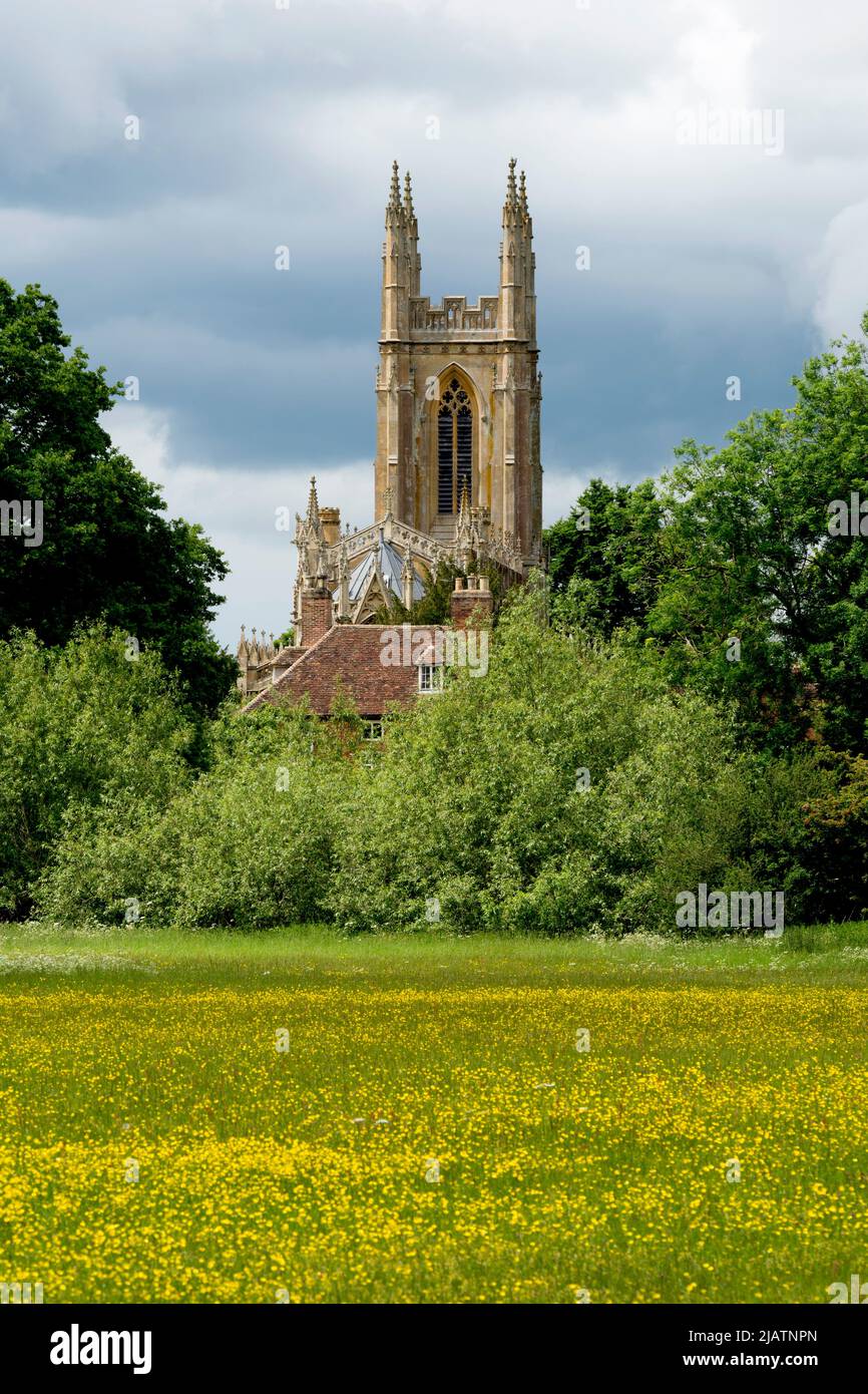 Blick in Richtung St. Peter ad Vincula Church, Hampton Lucy, Warwickshire, England, Großbritannien Stockfoto