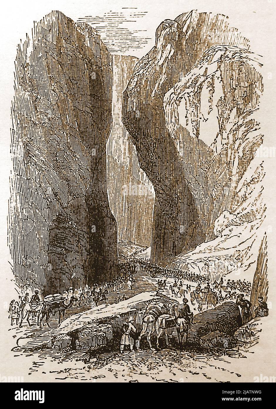 1839 - eine alte britische Gravur, die Truppen zeigt, die durch den Bolan-Pass in der Toba Kakar Range in der pakistanischen Provinz Balochistan, 120 km (75 Meilen) von Afghanistan entfernt, fahren. Es stellt das südliche Äquivalent zum Khyber-Pass dar. Im Februar 1839 während des ersten Anglo-Afghan-Krieges führte die britische Armee unter Sir John Keane 12.000 Männer durch den Bolān-Pass, um Qandahar zu sichern. Stockfoto