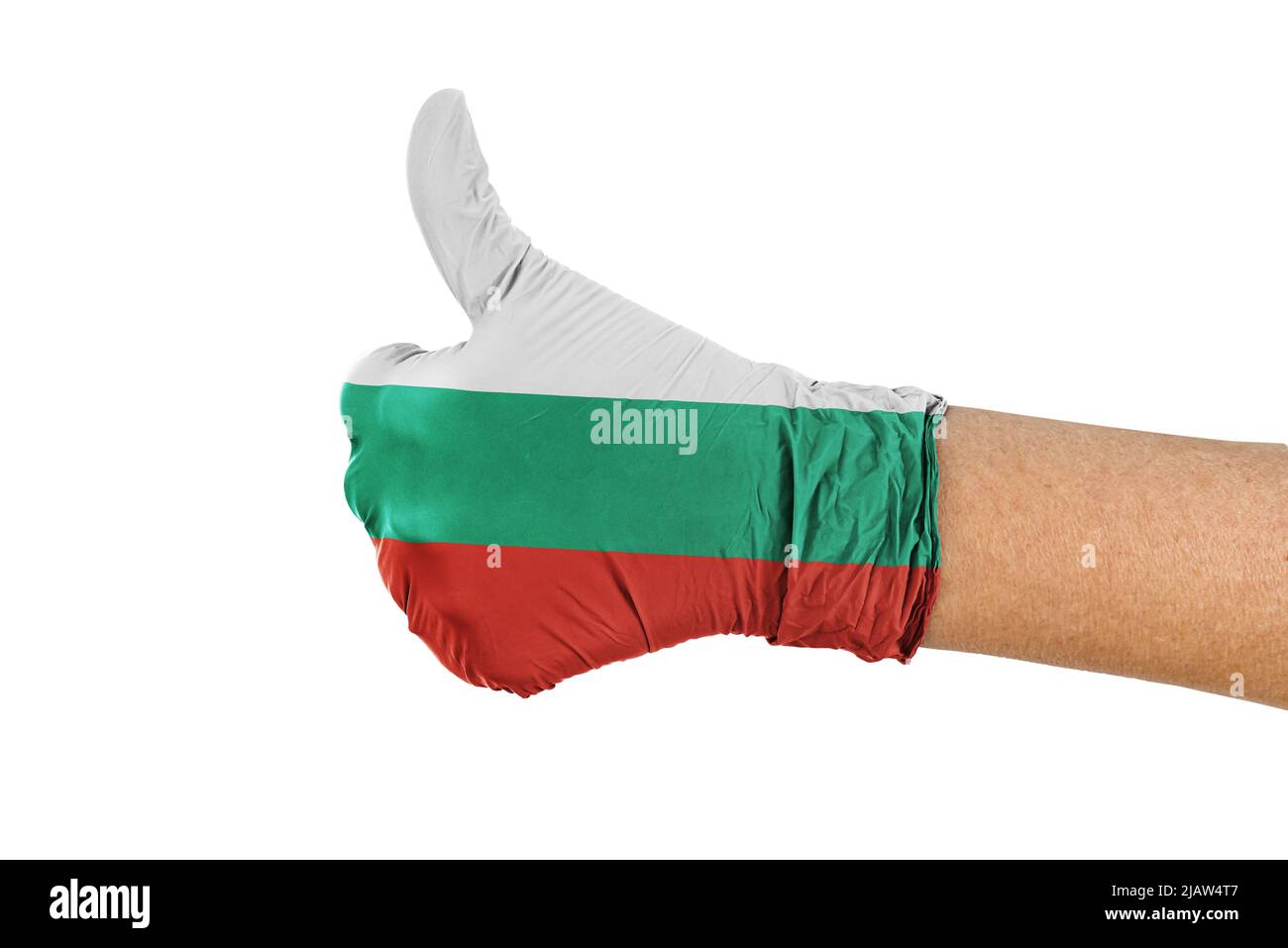 Bulgarien Flagge auf einem medizinischen Handschuh zeigt Daumen nach oben Zeichen Stockfoto