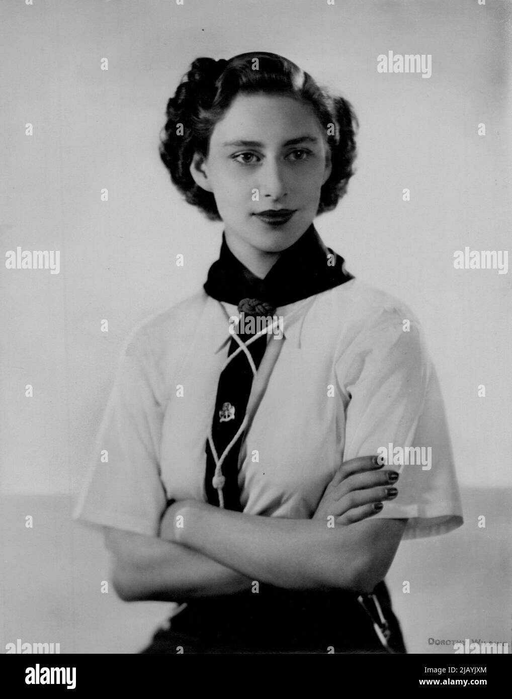 Ein neues Porträt der Königlichen Hoheit, Prinzessin Margaret, in der Uniform des Seegrangers. 25. Juli 1949. (Foto von Dorothy Wilding). Stockfoto
