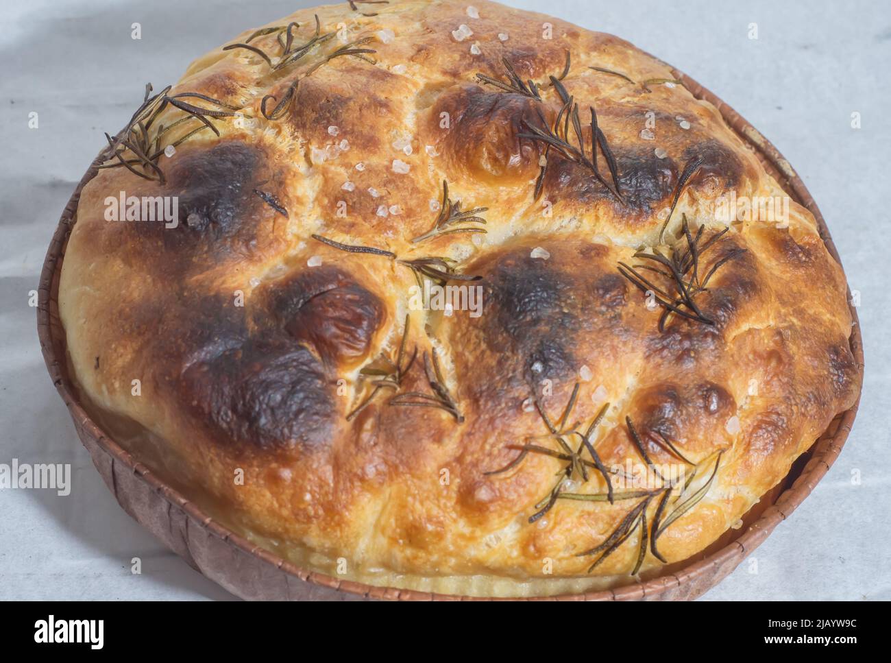 Italienisches Brot - traditionelle zwei Stück Focaccia. Focaccia ...