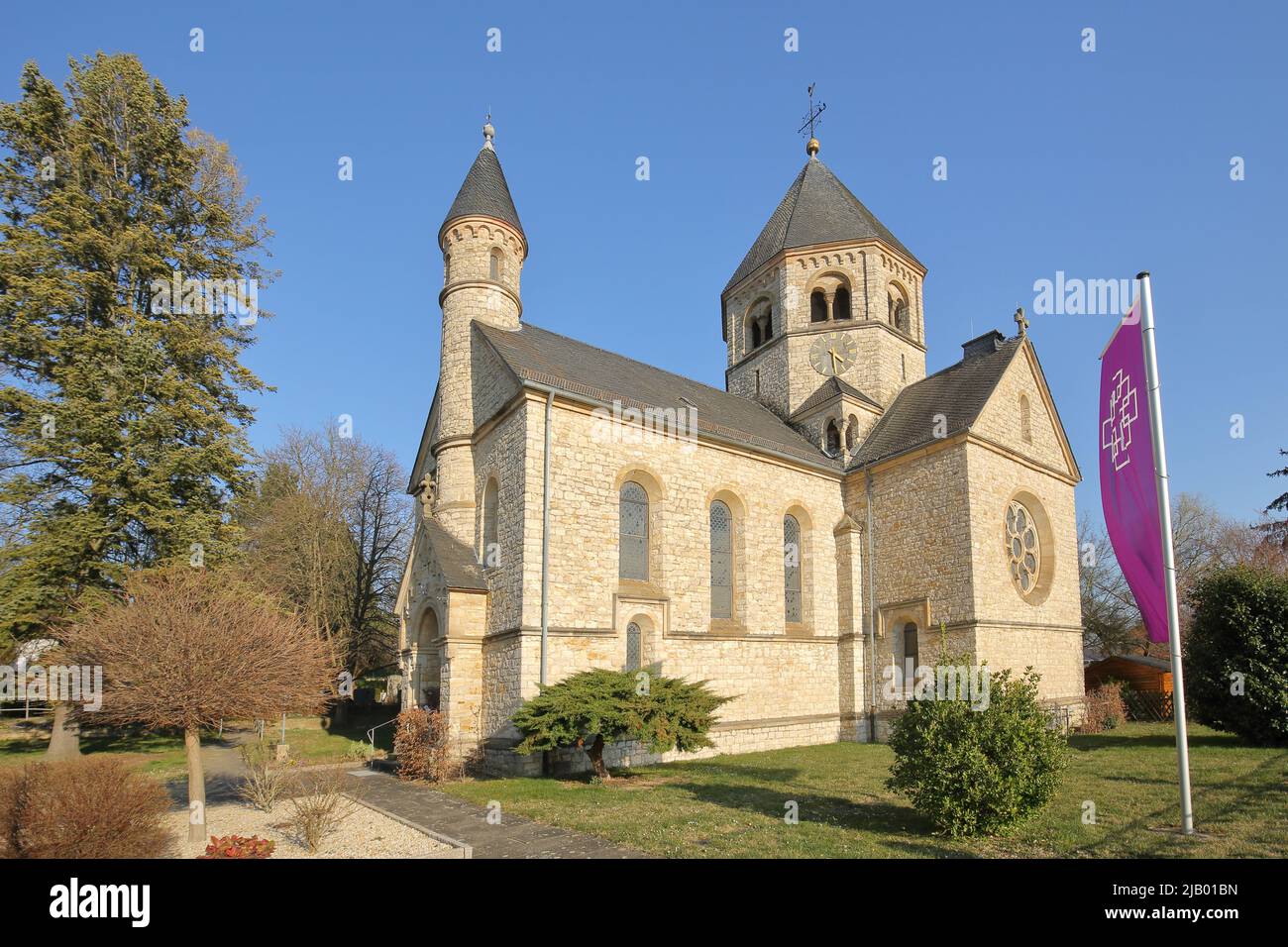 Neoromanische evangelische Kirche, Selztaldom, in Großwinternheim, Ingelheim, Rheinland-Pfalz, Deutschland Stockfoto