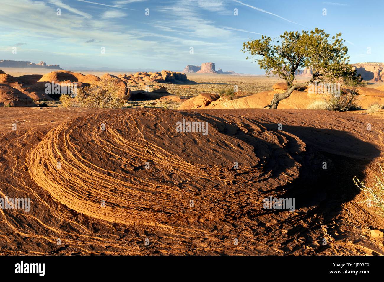 AZ00432-00....ARIZONA -Sandsteinbutten im Monument Valley Navajo Tribal Park. Stockfoto