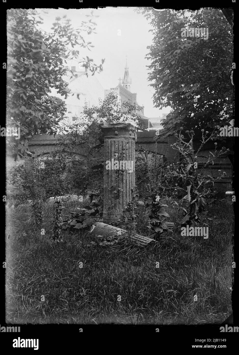 Kraków Palast des Grafen Hutten Czapski, Zweigstelle des Nationalmuseums Lapidarium im Garten unbekannt Stockfoto