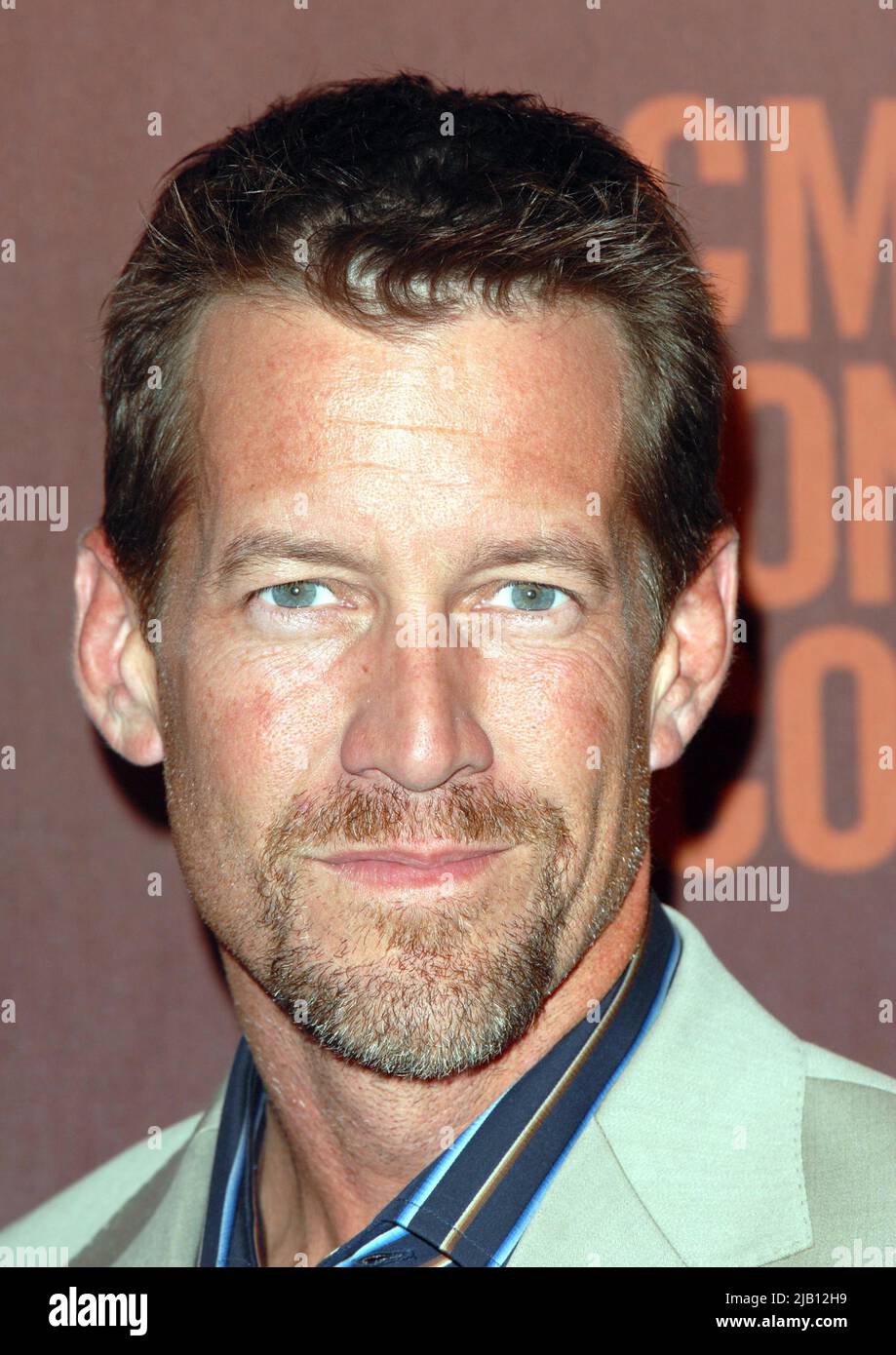 James Denton nimmt an CMT Giants Teil, die Reba McEntire 2006 ehren.Quelle: Ron Wolfson / MediaPunch Stockfoto