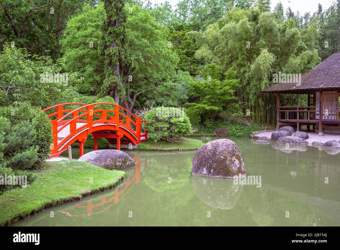 Traditioneller japanischer Garten in Toulouse Frankreich Stockfoto