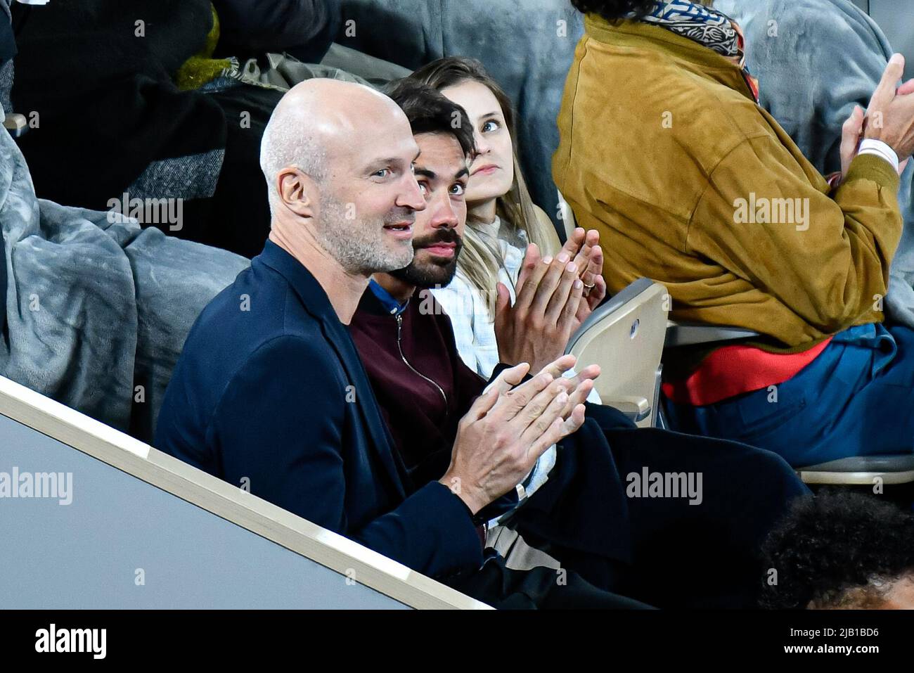 Thierry Omeyer nimmt am 31. Mai 2022 am French Open Semifinale zwischen Novak Djokovic und Rafael Nadal im Roland-Garros-Stadion in Paris, Frankreich, Teil - Foto: Victor Joly/DPPI/LiveMedia Stockfoto