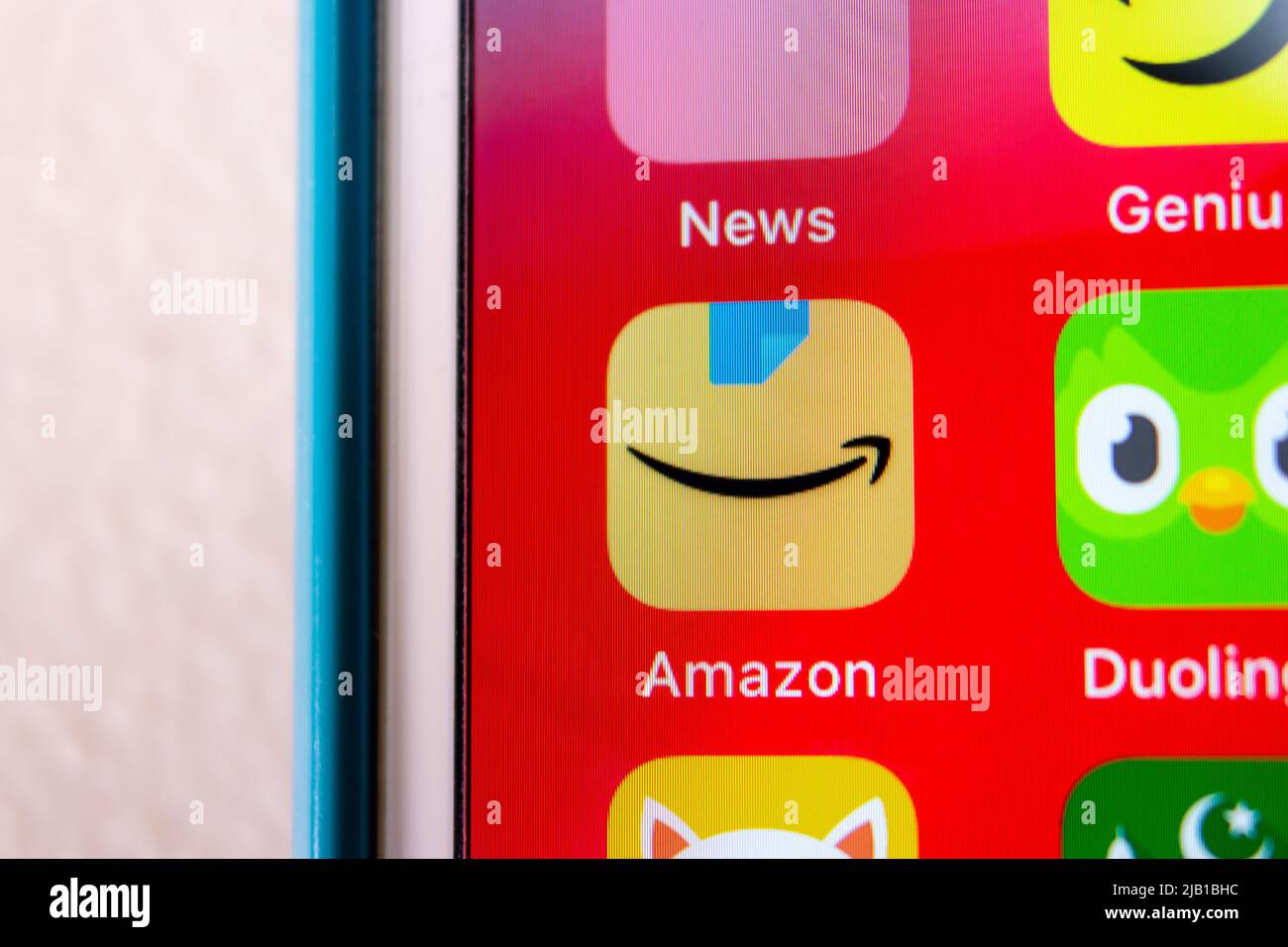 Kumamoto, JAPAN - Mär 12 2021 : Amazon App Icon auf dem iPhone. Amazon.com, Inc. Ist ein US-amerikanisches multinationales Technologieunternehmen mit Sitz in Seattle, Washington Stockfoto