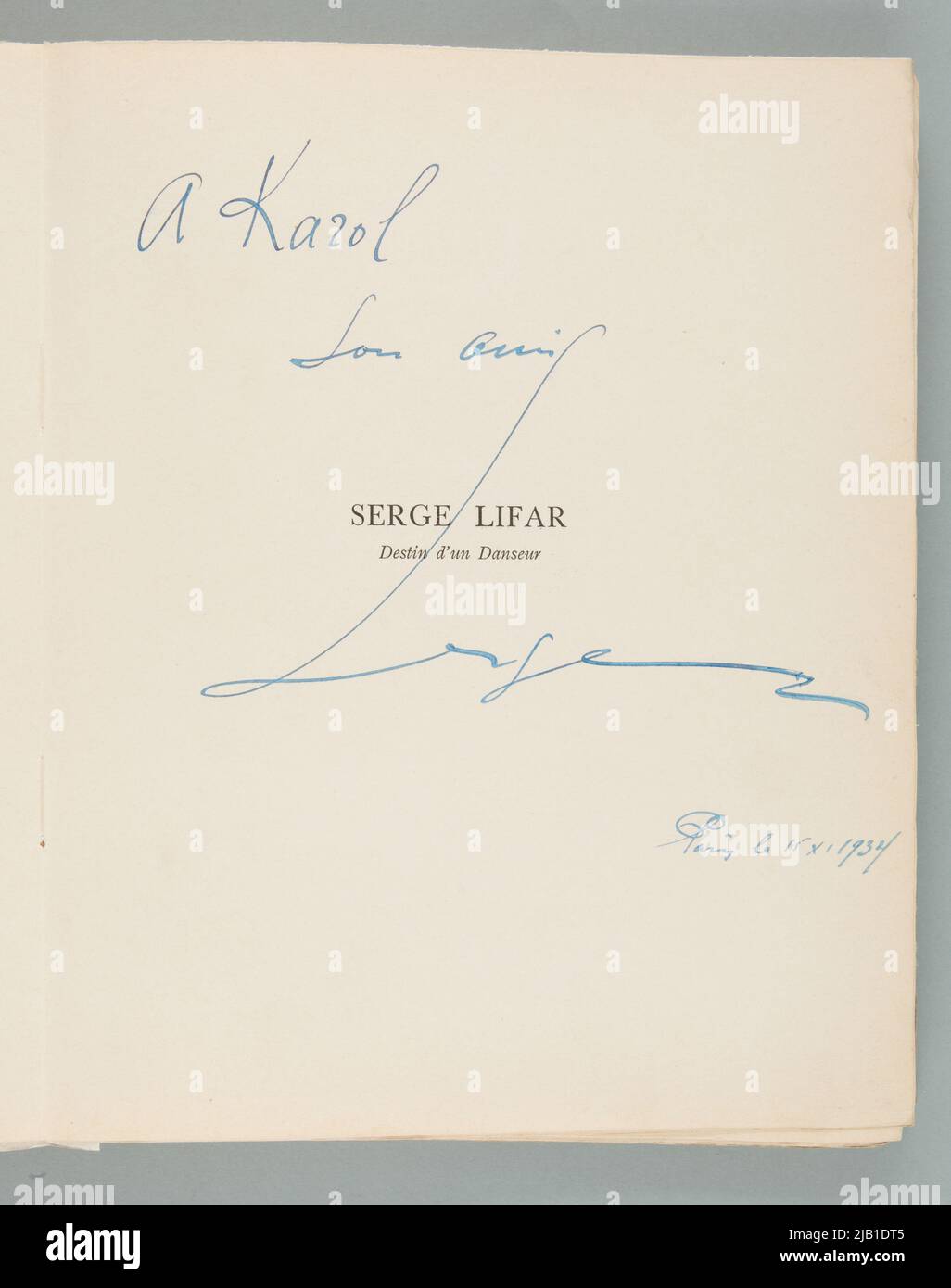 Buch Serge Lifar Destin d'uta danszewe mit Widmung Levinson, andere Stockfoto