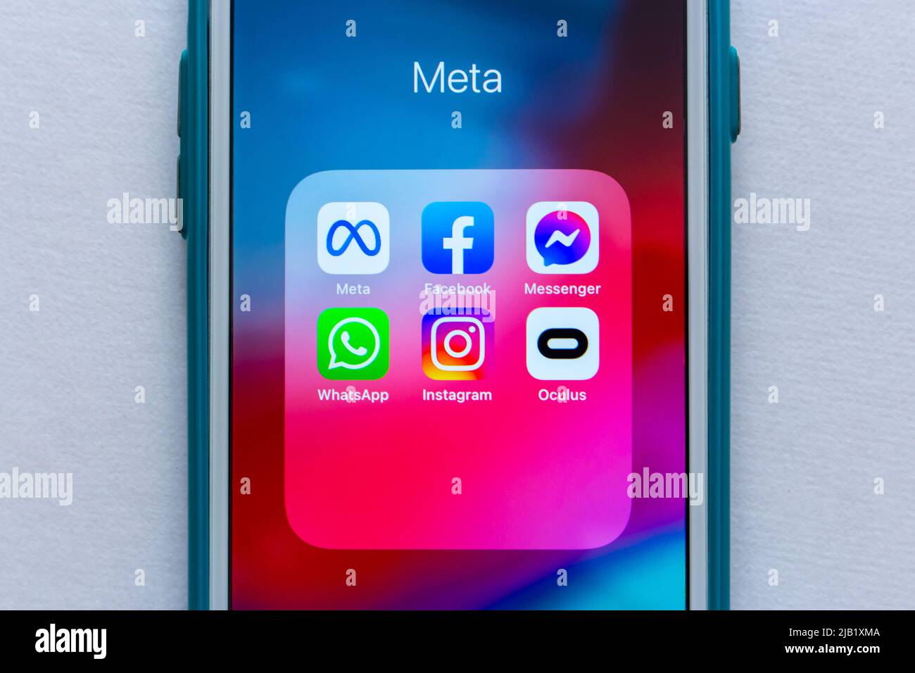 Kumamoto, JAPAN - Okt 29 2021 : Meta Platforms, Inc. Und seine Marken (Facebook, Messenger, WhatsApp, Instagram und Oculus VR) auf dem iPhone Stockfoto