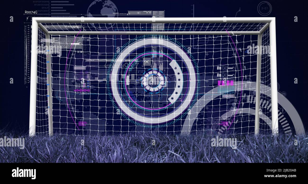 Bild von Scopes Scannen und Datenverarbeitung über Fußballtor im Sportstadion Stockfoto