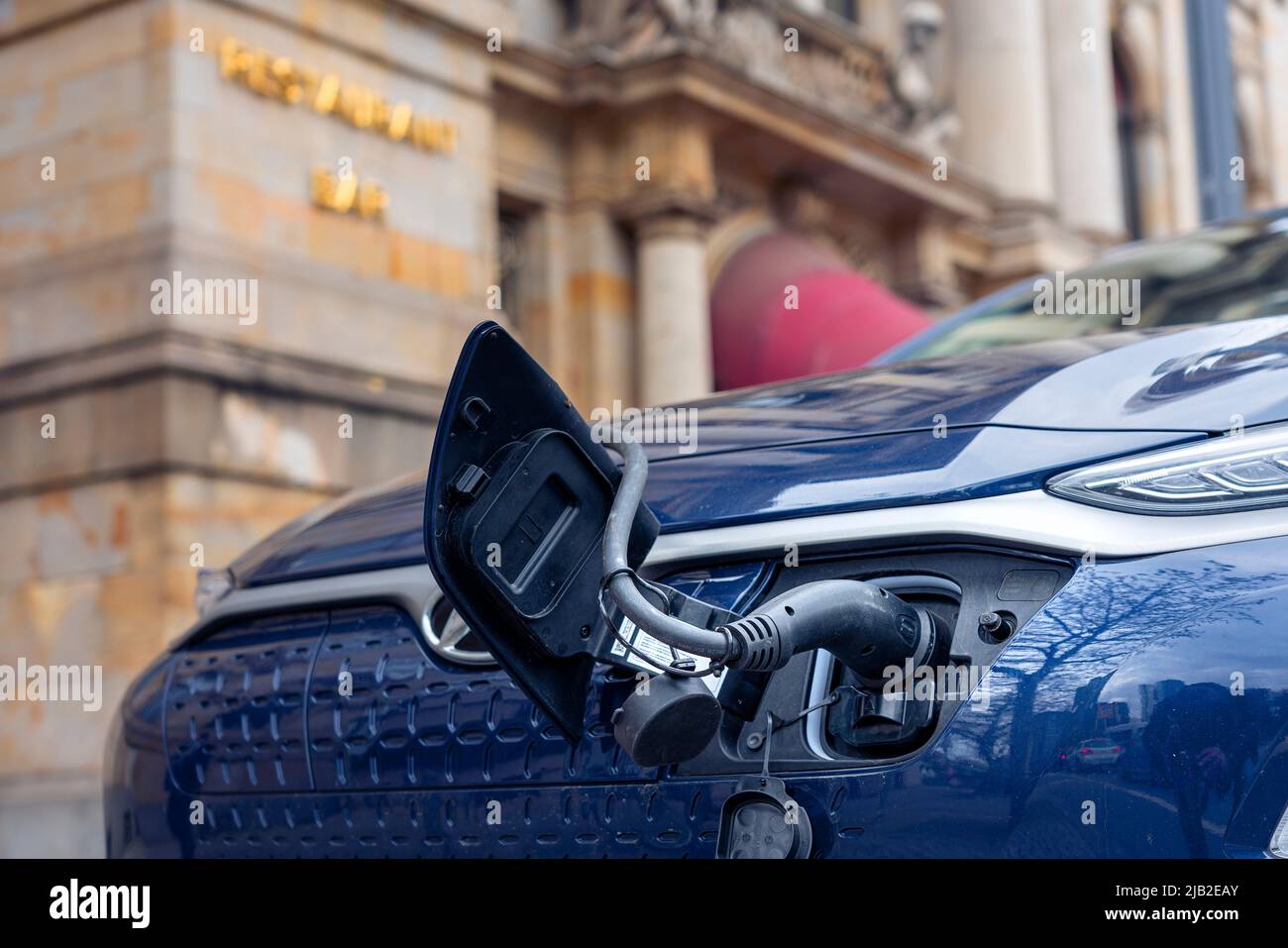 Elektromobilität im Strassenverkehr Stockfoto