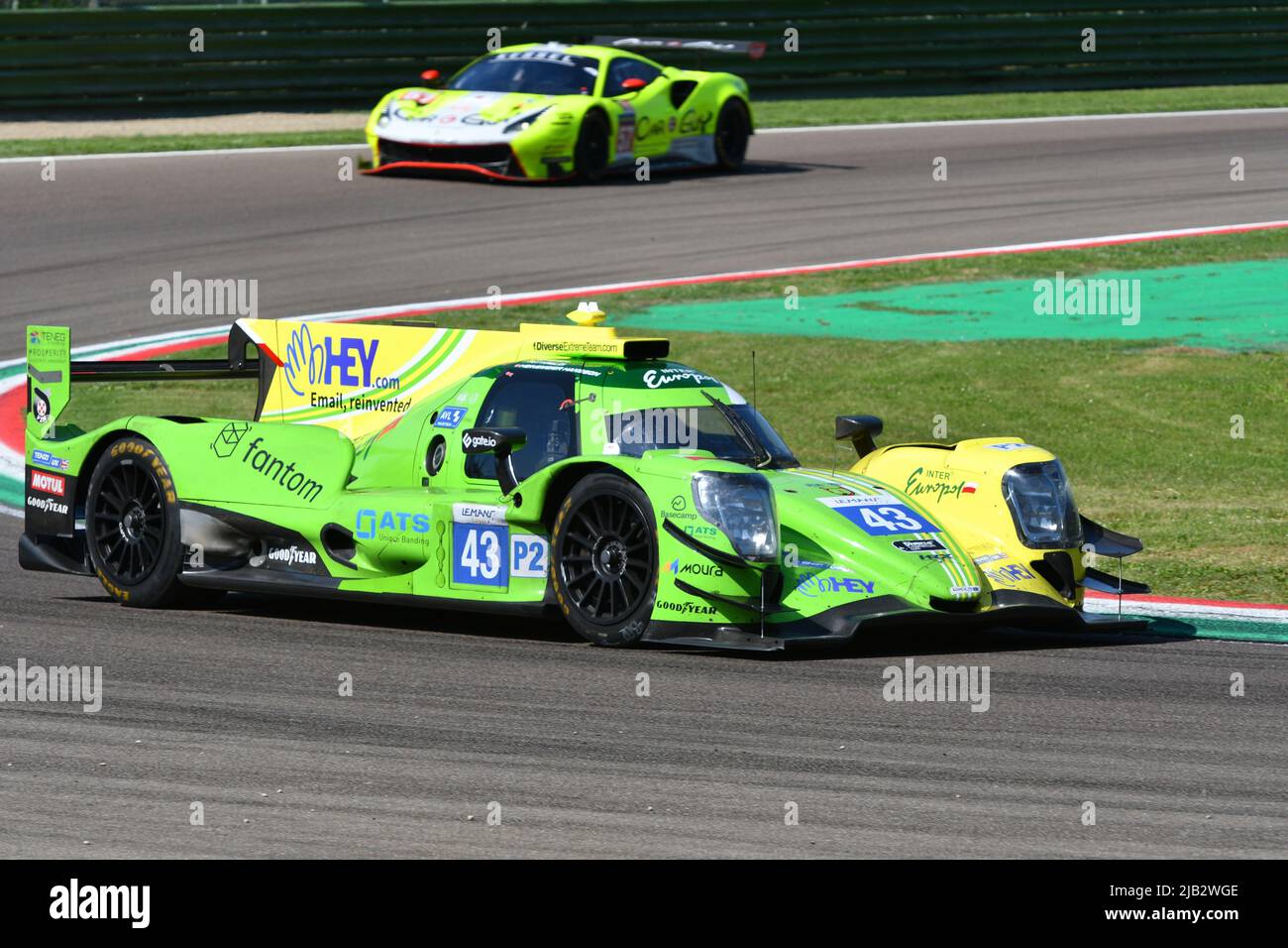 Imola, 12. Mai 2022: #43 Breca 07 Gibson von INTER EUROPOL COMPETITION Team von Scherer - Fittipaldi in Aktion während der Praxis von ELMS 4H von Imola Stockfoto