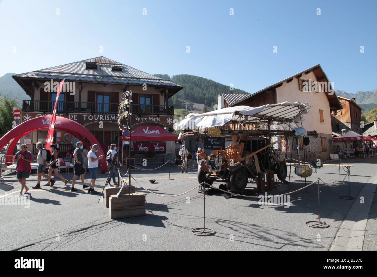 Manège pour enfants à la Fête du Village de Vars Sainte-Marie un 15 août, Hautes-Alpes Stockfoto