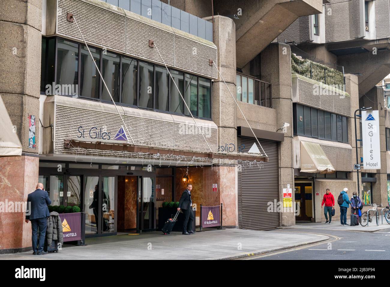 London, Großbritannien - 3. Mai 2022: Das St Giles Hotel in London Stockfoto