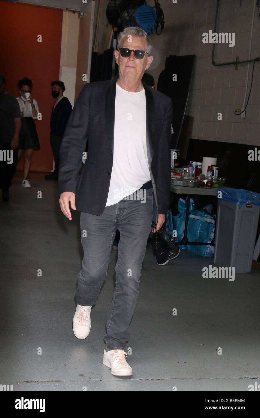 New York, NY, USA. 2.. Juni 2022. David Foster nach einem Auftritt bei Live With Kelly & Ryan am 2. Juni 2022 in New York City. Quelle: Rw/Media Punch/Alamy Live News Stockfoto
