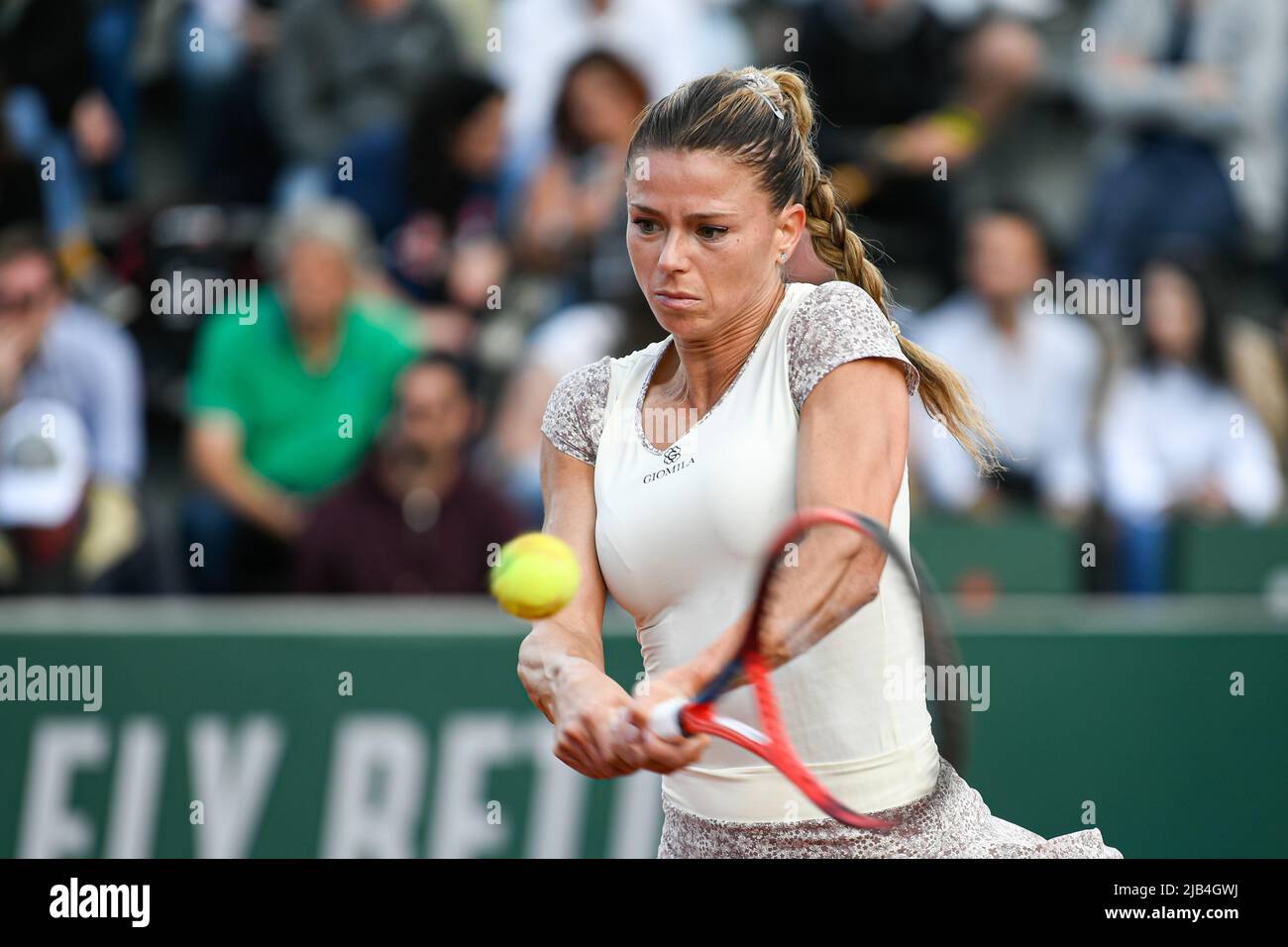 Camila Giorgi Announces Birth of Her First Child After Mysterious Disappearance