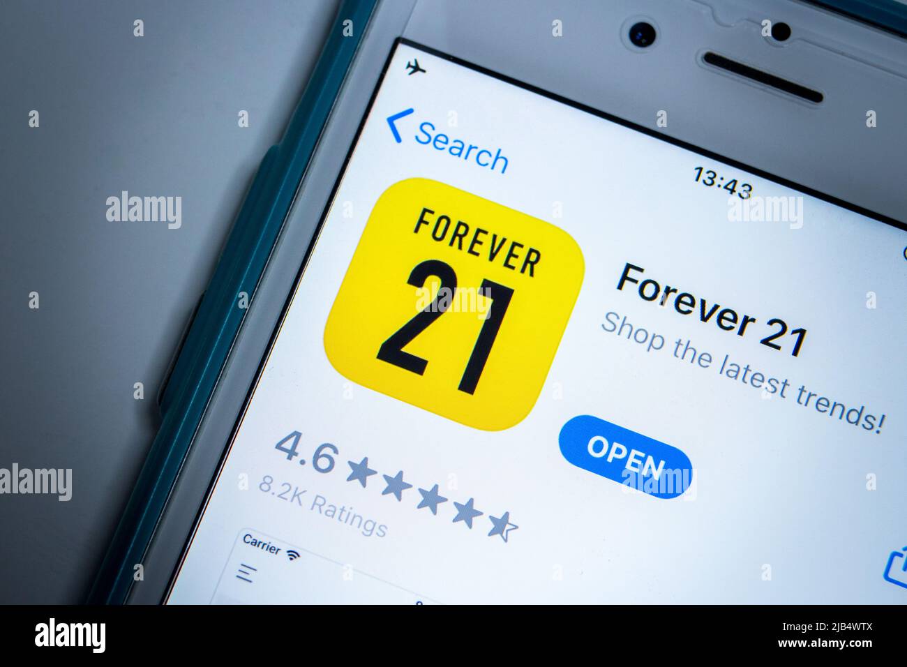 Kumamoto, Japan - Jul 23 2020 : Forever 21 App, ein US-Fast-Fashion-Einzelhändler mit Hauptsitz in Los Angeles, Kalifornien, im App Store auf iOS. Stockfoto