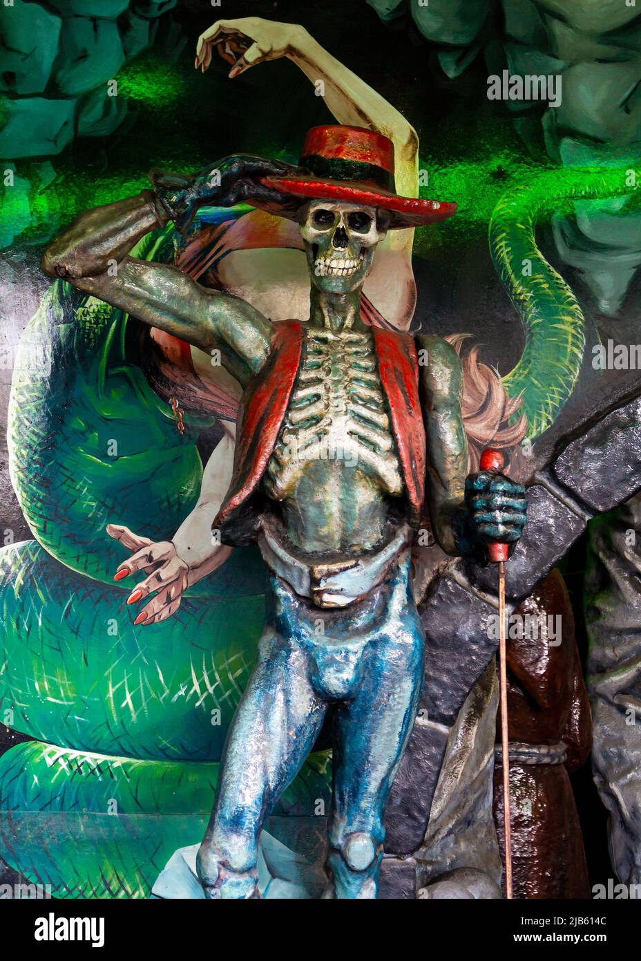 Wien, Österreich - 16. August 2019 : Skelett menschliche Größe Figur in einem Geisterhaus im Vergnügungspark Prater in Wien, Österreich. Stockfoto