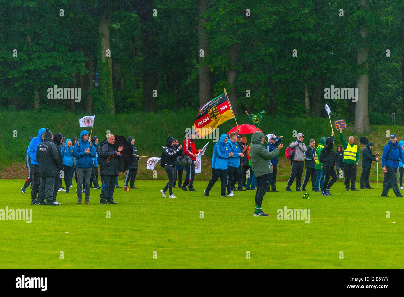 Europameisterschaft 2022 Boßeln oder Ballschießen in Standboßeln, Meldofstadion, Dithmarschen, Schleswig-Holstein, Norddeutschland Stockfoto