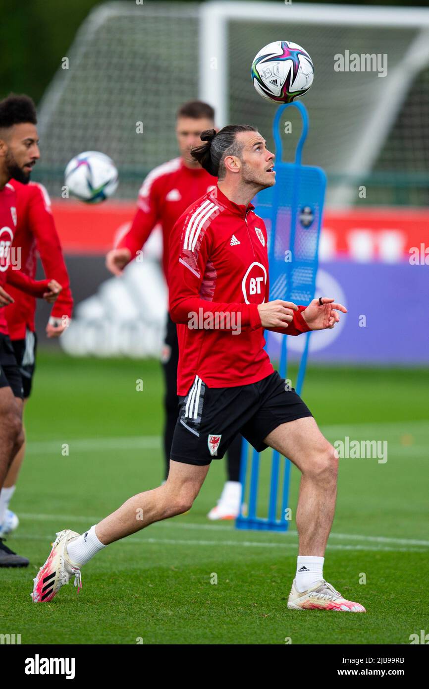Hensol, Großbritannien. 04.. Juni 2022. Gareth Bale aus Wales in der Ausbildung. Wales MD1 Training Session im Wale Resort am 4.. Juni 2022 vor dem FIFA World Cup Play Off Finale 2022 gegen die Ukraine. Quelle: Lewis Mitchell/Alamy Live News Stockfoto
