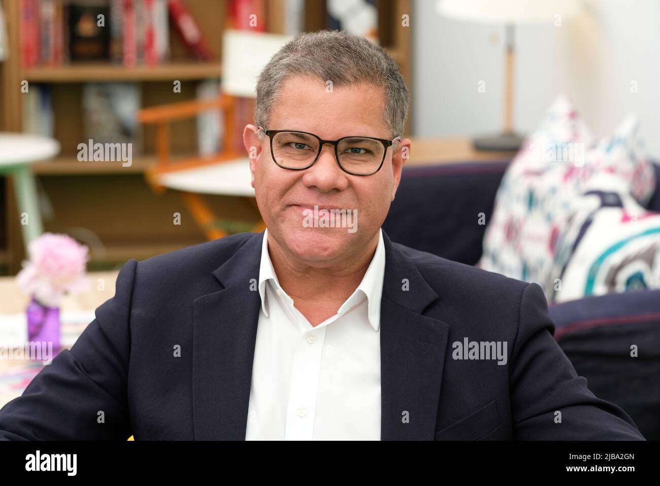 Hay Festival, Hay on Wye, Wales, Großbritannien – Samstag, 4.. Juni 2022 – Alok Sharma MP, Präsident von COP26 beim Hay Festival, spricht über den Klimawandel. Foto Steven May / Alamy Live News Stockfoto