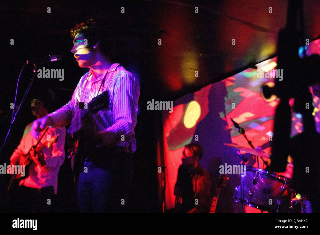 Die kalifornische Band The Allah-Las treten am 30.. September 2014 im Electric Circus, Edinburgh, auf Stockfoto