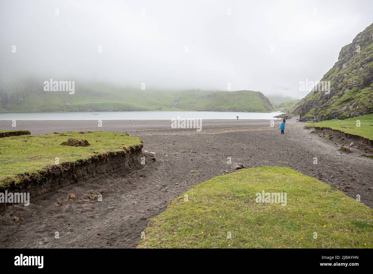 Meerwasserlagune in Saksun, Eysturoy Island, Färöer Inseln Stockfoto