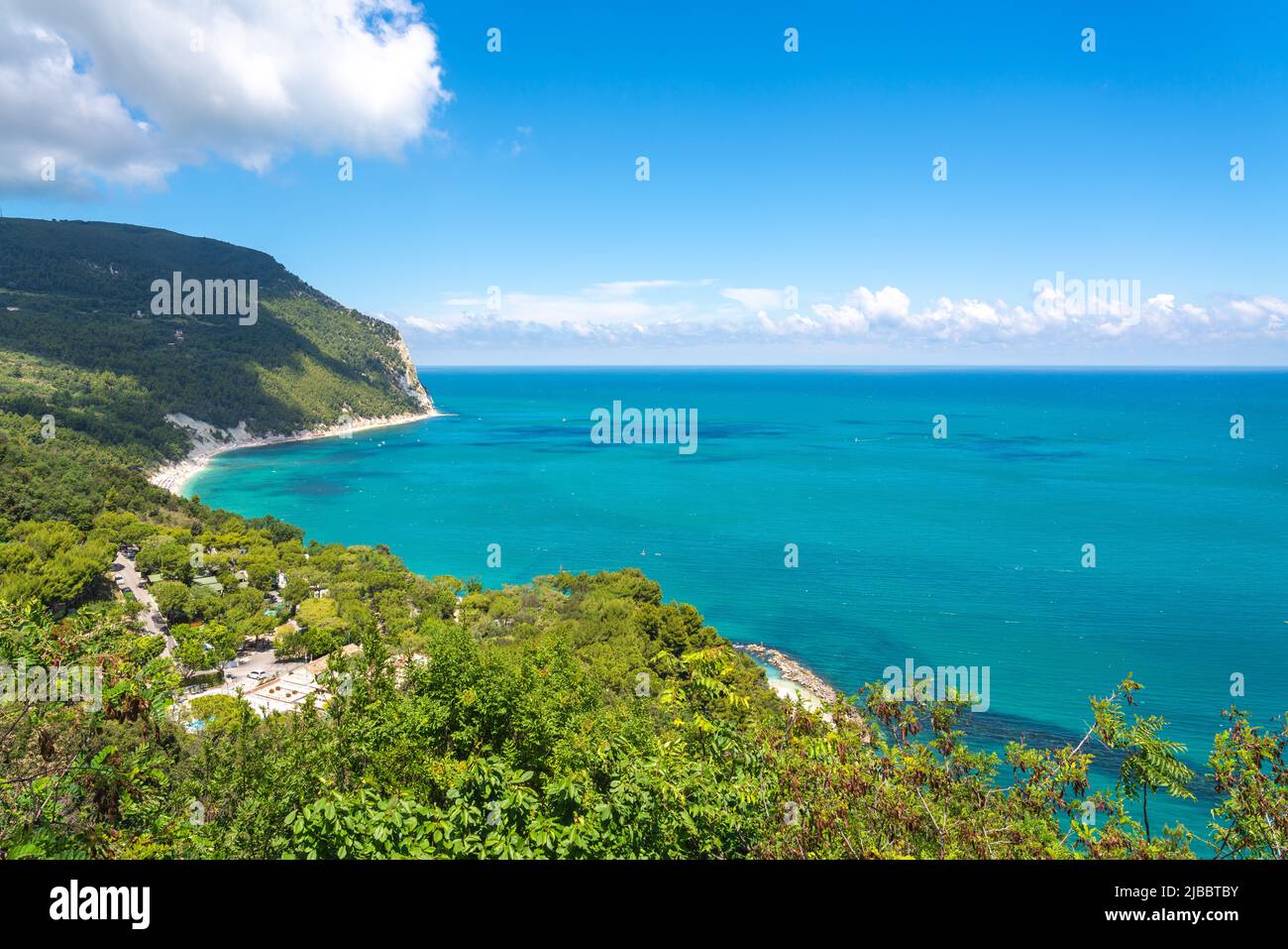Region Marken. Meereslandschaft von Conero, Sirolo, Italien Stockfoto