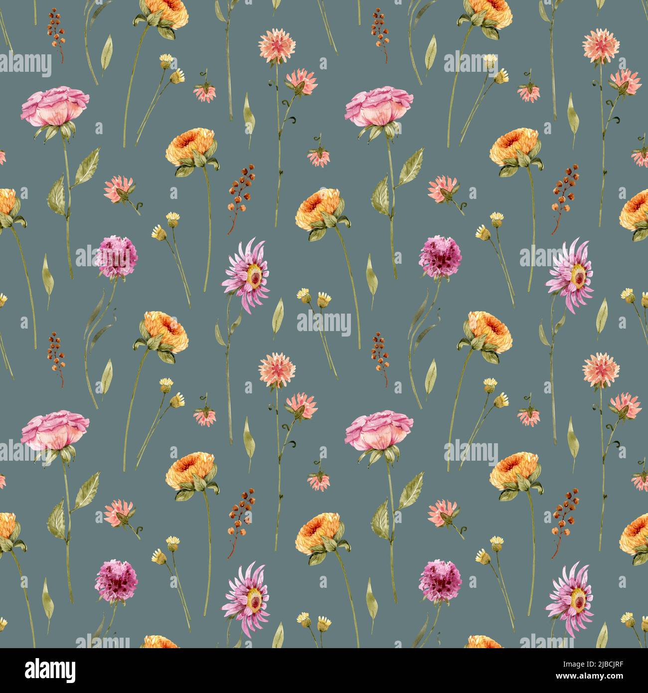 Nahtloses Muster mit leuchtend gelben und rosa Aquarellblumen und Blättern auf grünem Hintergrund. Stockfoto