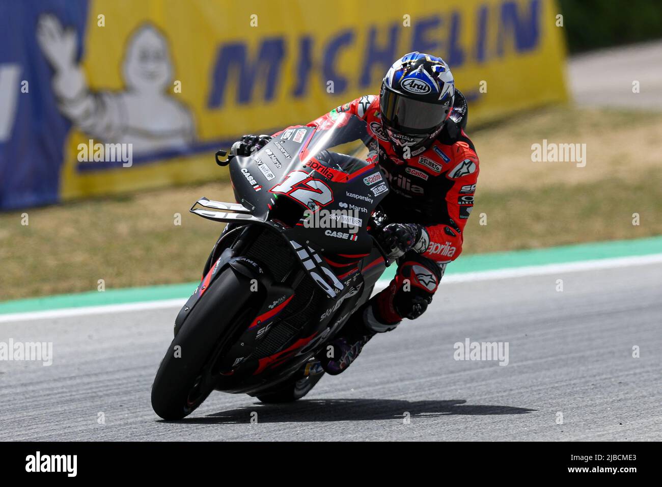 Barcelona, Spanien. 4.. Juni 2022. Maverick Vinales aus Spanien von Aprilia Racing mit Aprilia während des MotoGP Gran Premio Monster Energy de Catalunya auf dem Circuit de Barcelona-Catalunya in Barcelona. (Bild: © David Ramirez/DAX via ZUMA Press Wire) Stockfoto