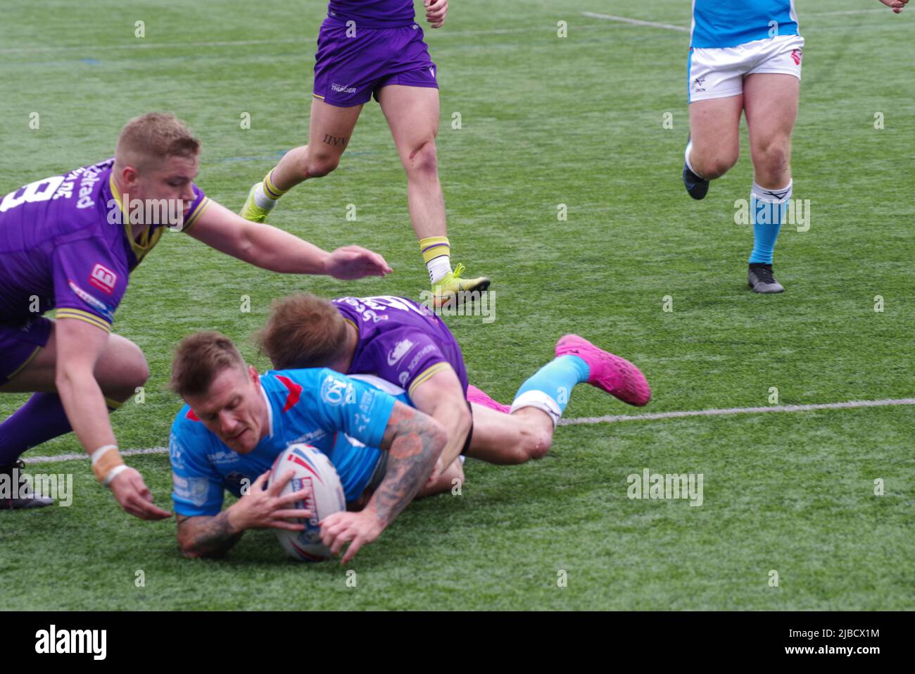 Newcastle, England, 5. Juni 2022. Anthony Thackeray erzielte einen Versuch für Sheffield Eagles gegen Newcastle Thunder bei der Betfred Championship im Kingston Park. Quelle: Colin Edwards / Alamy Live News Stockfoto