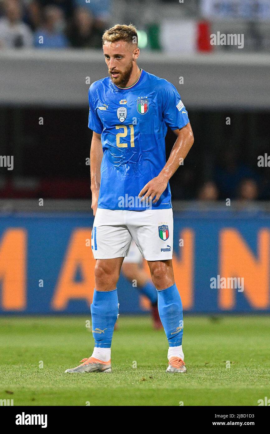 4.. Juni 2022; Renato Dall&#X2019;Ara Stadium, Bologna, Italia; Spiel der UEFA Nations League; Italien gegen Deutschland; Davide Frattesi von Italien Stockfoto