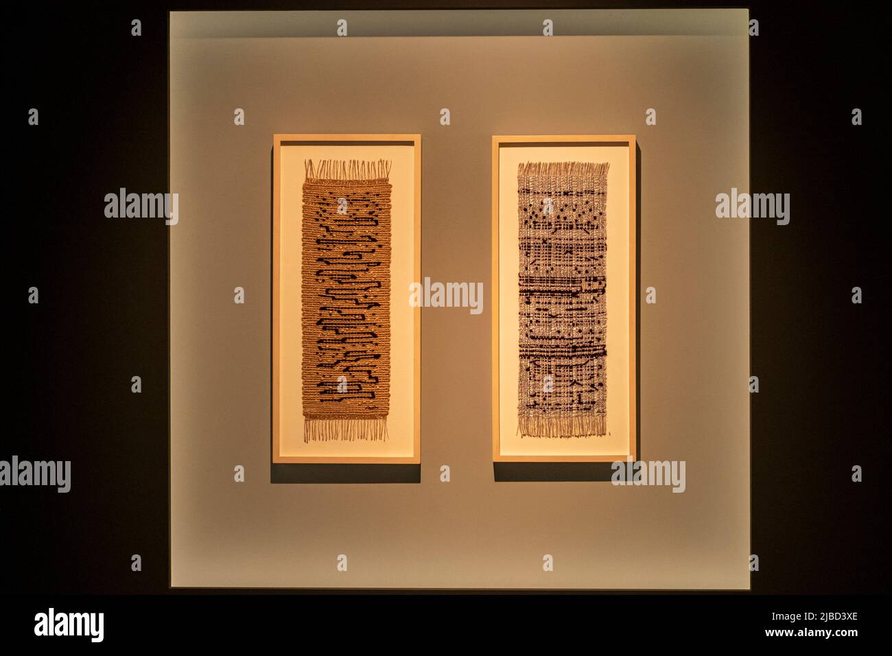 Anni Albers, Black-White Gold I, Arche-Panels für Congregation B´Nai Israel, 1950, Baumwolle, Lurex- und Jutegarn, Bauhaus Stockfoto