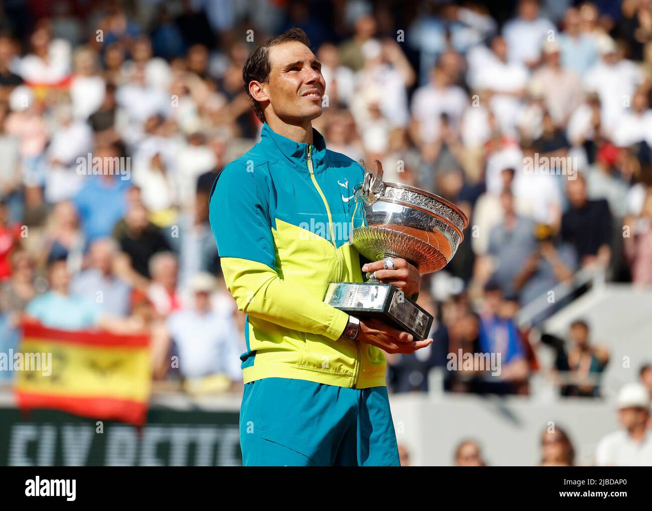 Paris, Frankreich, 5.. Juni 2022. Der spanische Tennisspieler Rafael Nadal hat am Sonntag, den 6.. Juni 2022, das French Open 2022 Tennisturnier in Roland Garros gewonnen., © Jürgen Hasenkopf / Alamy Live News Stockfoto