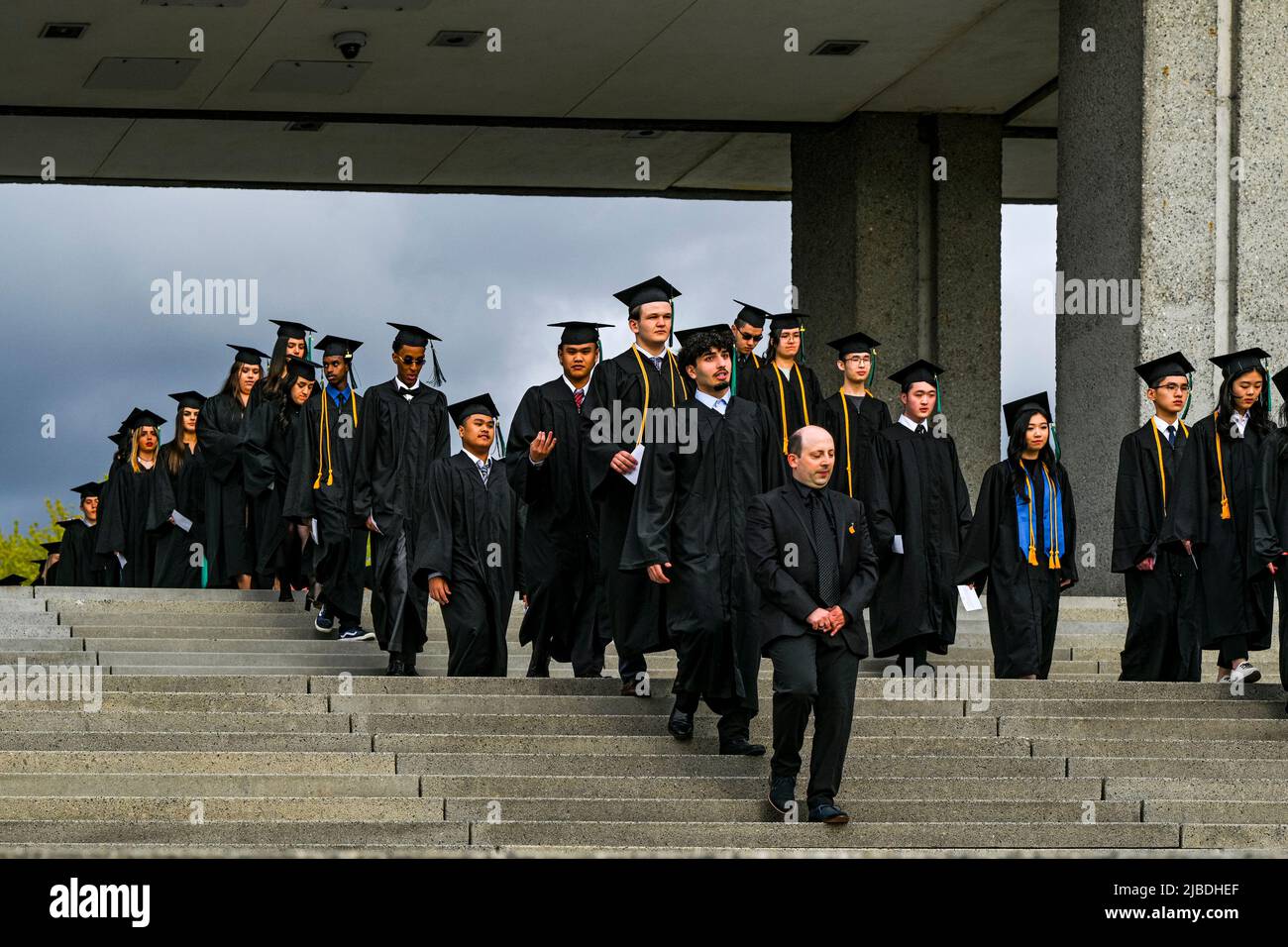 Absolventen Der Burnaby Mountain High School, Simon Fraser University, Burnaby, British Columbia, Kanada Stockfoto