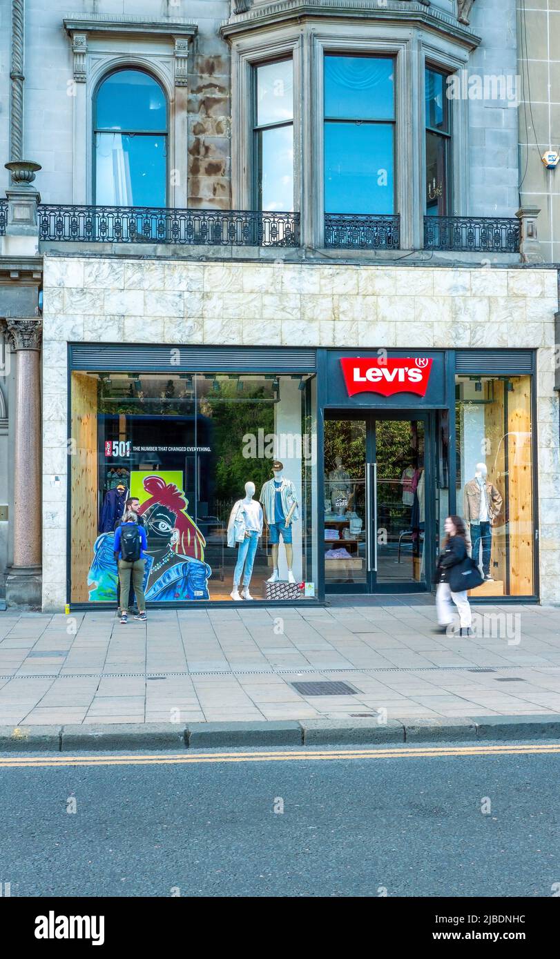 Levi Clothing Store in der Princes Street, Edinburgh, Schottland, Großbritannien Stockfoto
