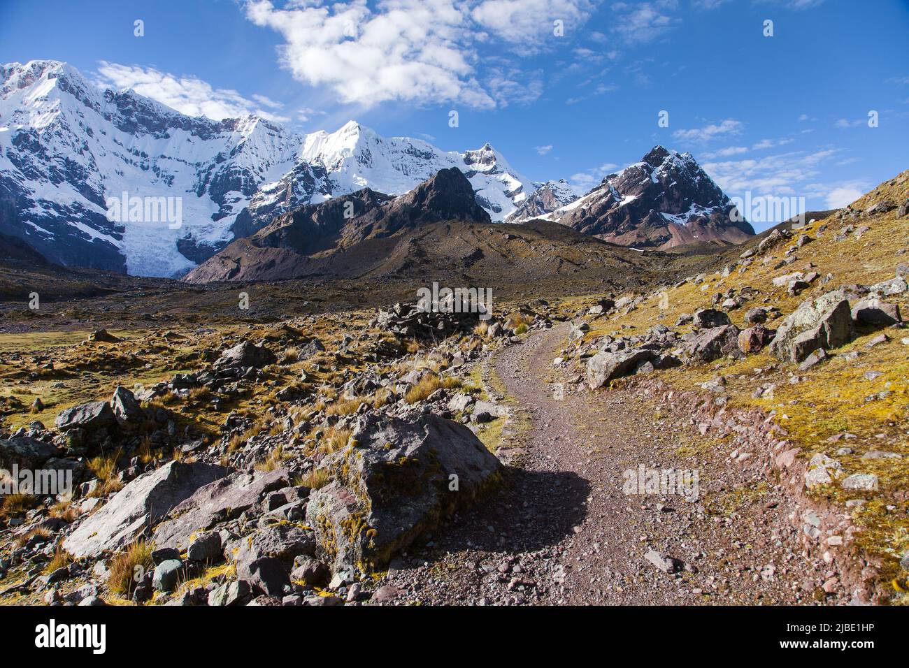 Ausangate Trek Trekking Trail, Ausangate Circuit, Cordillera Vilcanota, Cuzco Region, Peru, peruanische Andenlandschaft, Südamerika Stockfoto