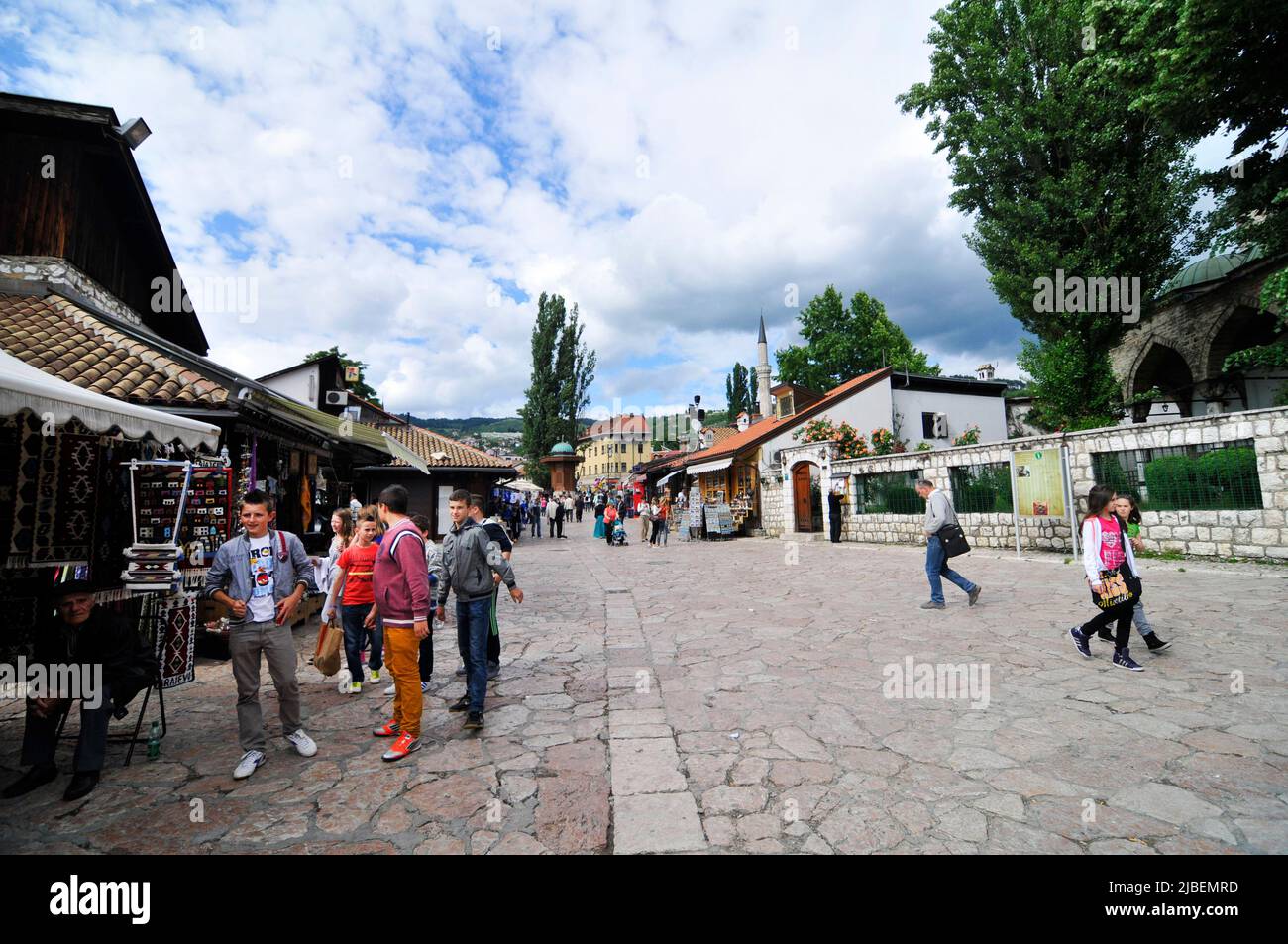 Die Baščaršija in der Altstadt von Sarajevo, Bosnien und Herzegowina. Stockfoto