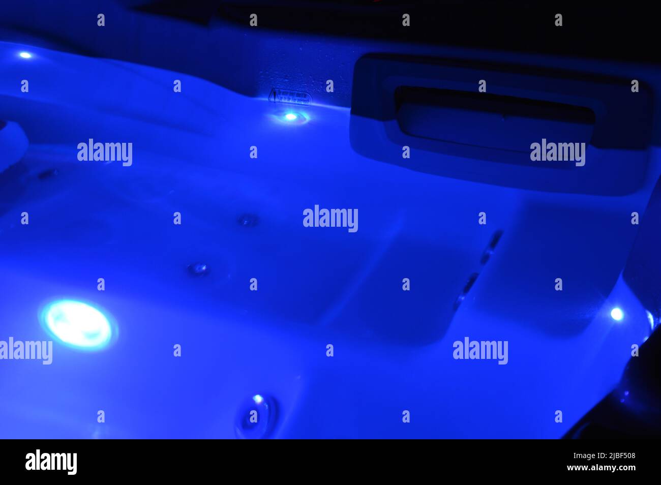 Blick auf ein Spa bei Nacht, Whirlpool bei Nacht, Frankreich Stockfoto