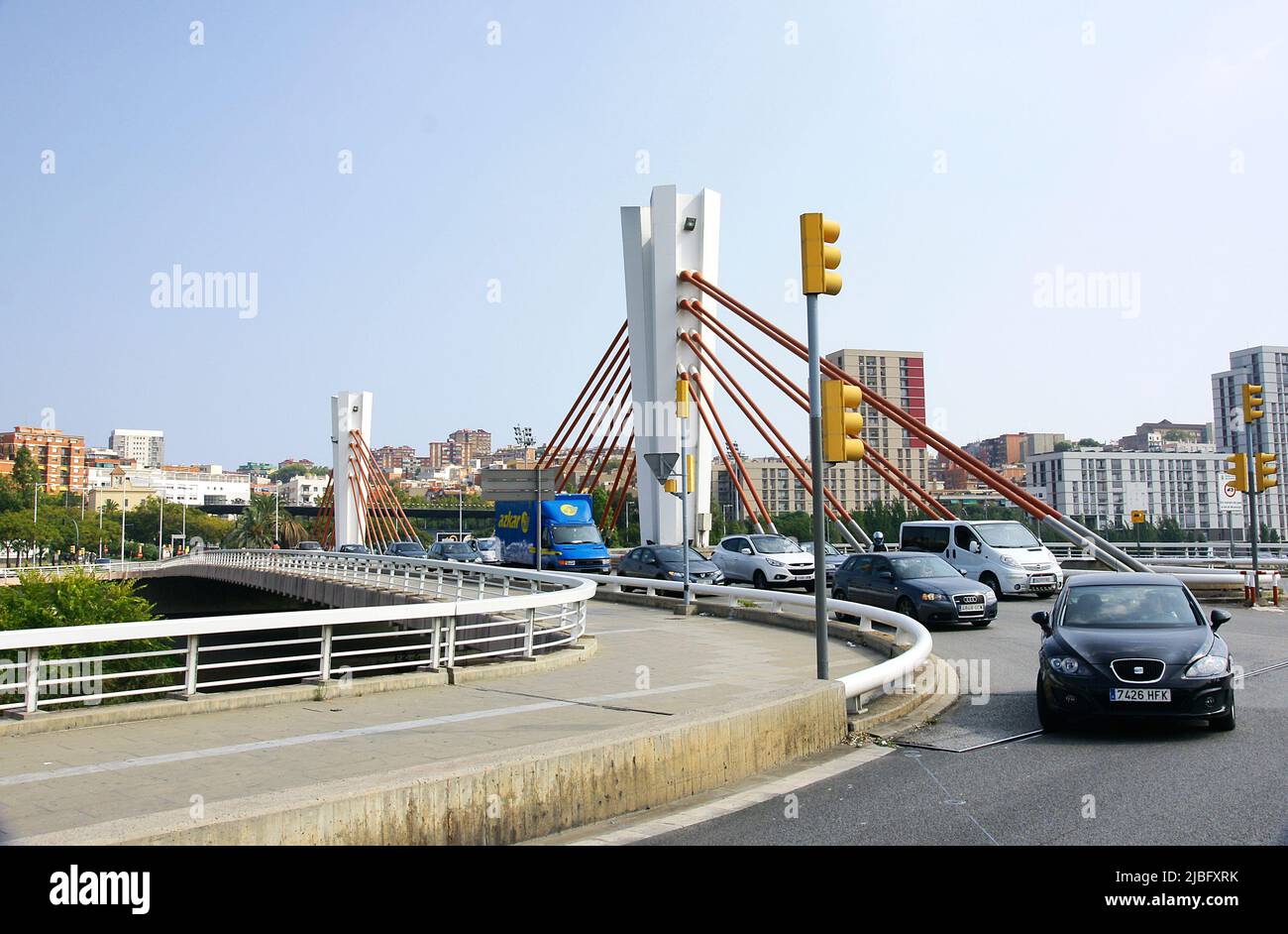 Brücke Can Peixauet über den Fluss Besós in Sant Adriá del Besos, Barcelona, Katalonien, Spanien, Europa Stockfoto