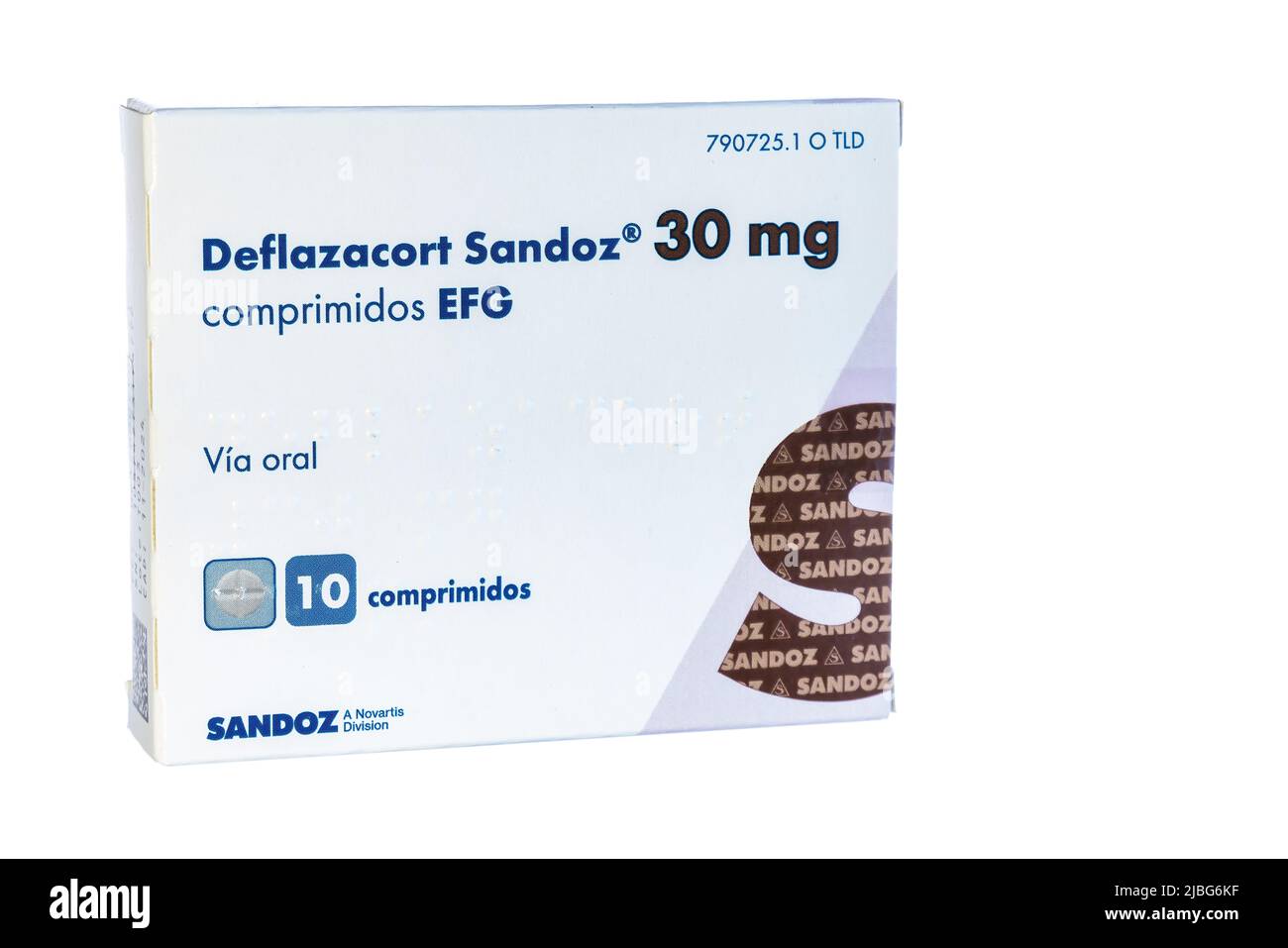 Huelva, Spanien - 4. Juni 2022: Die Deflazakortpackung wird zur Behandlung von Muskeldystrophie bei Erwachsenen und Kindern ab 2 Jahren verwendet. Deflazacort ist i Stockfoto