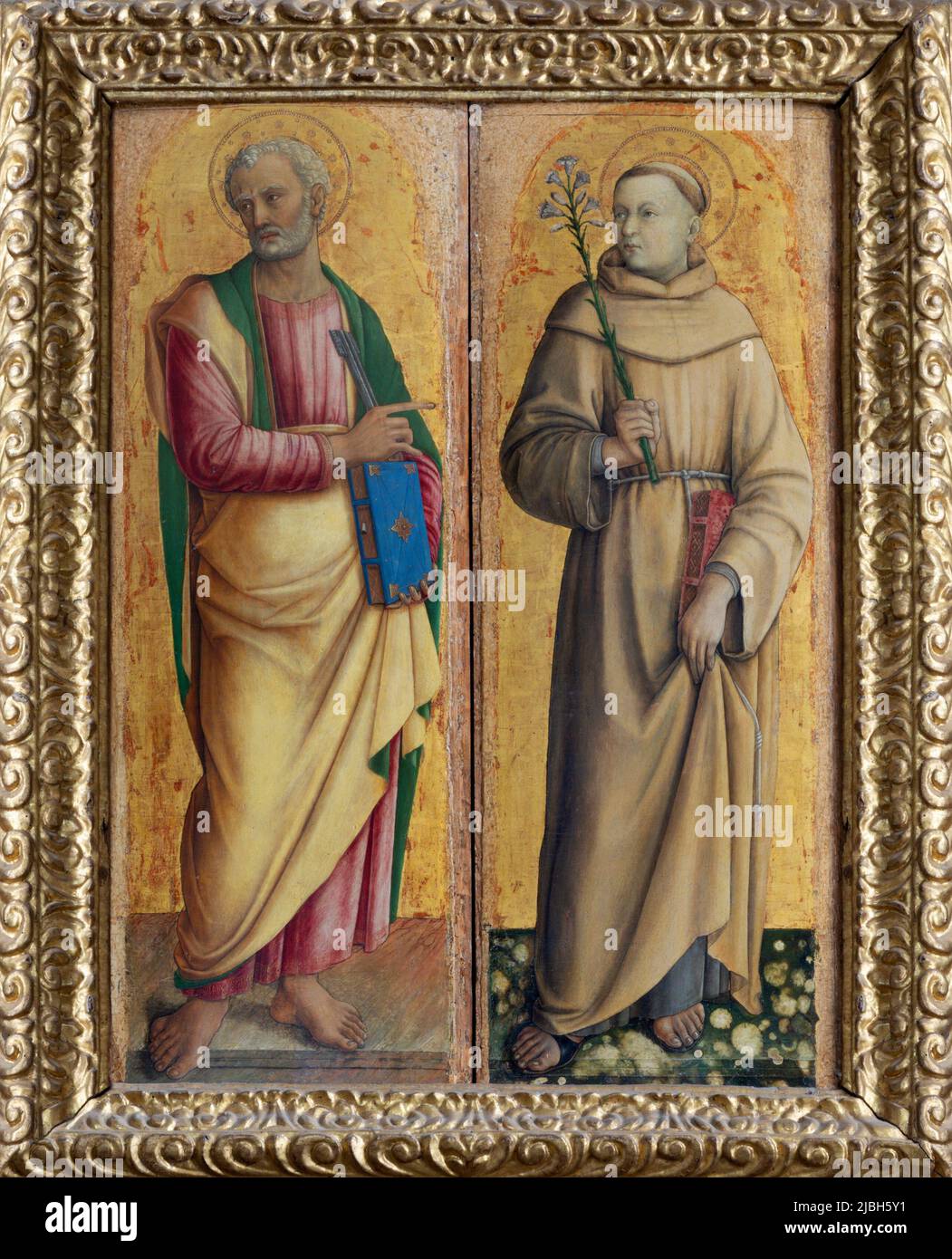 MIERA, ITALIEN - 7. MÄRZ 2022: Das Renaissance-Gemälde des heiligen Apostels Petrus und des heiligen Antonius von Padua in der Kirche Chiesa di San Francesco Assisi. Stockfoto