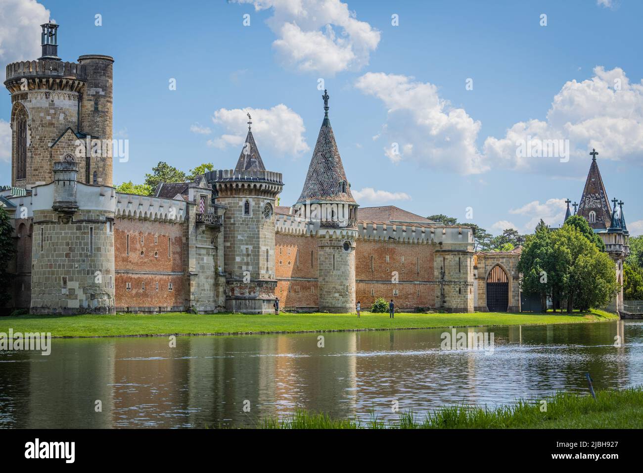 Die Schlösser von Laxenburg befinden sich in der Gemeinde Laxenburg in Niederösterreich im Schlosspark befindet sich das alte Schloss und die Franzensburg Stockfoto