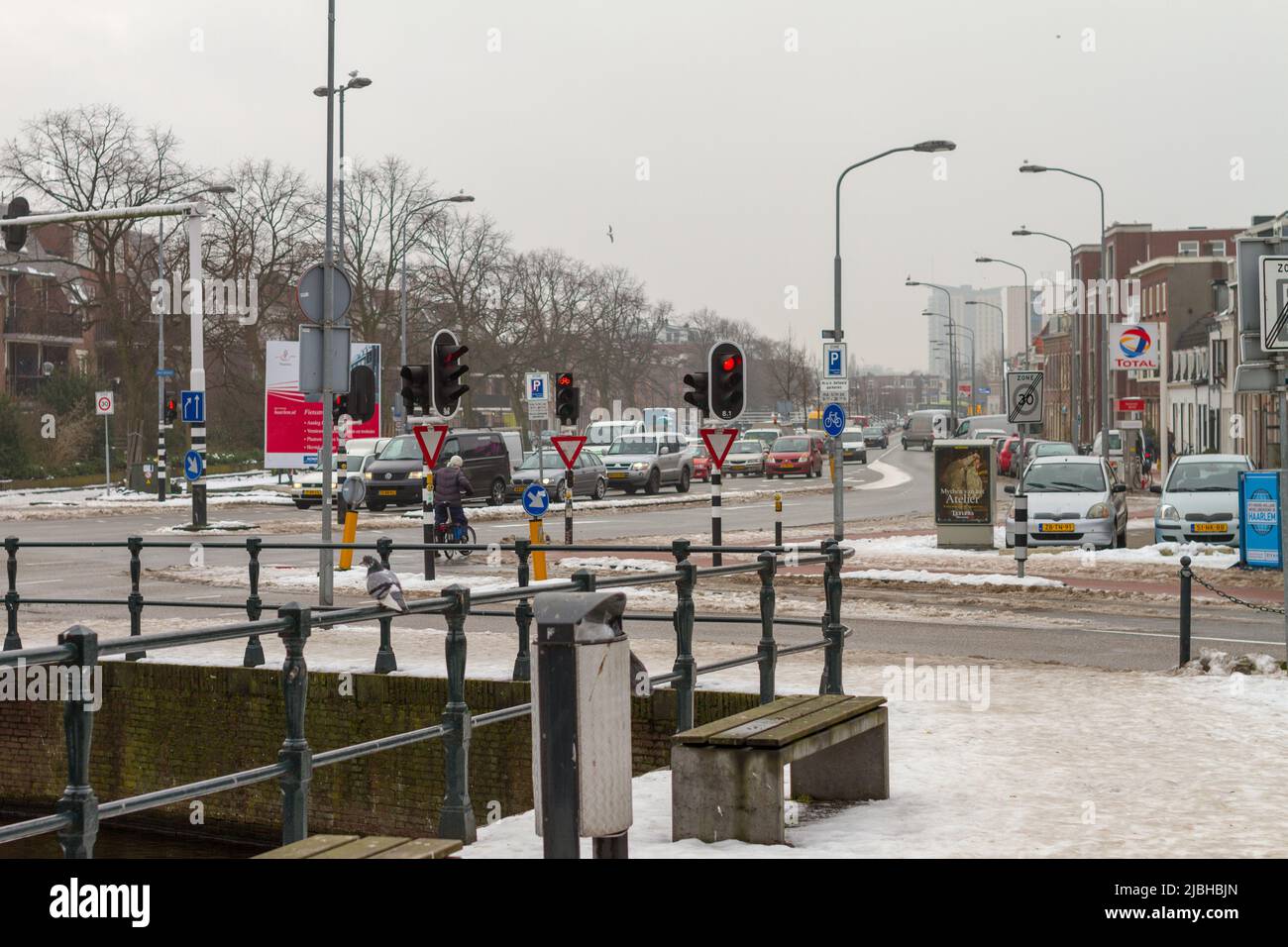 Winterlandschaft der Stadt Haarlem, Holland Stockfoto