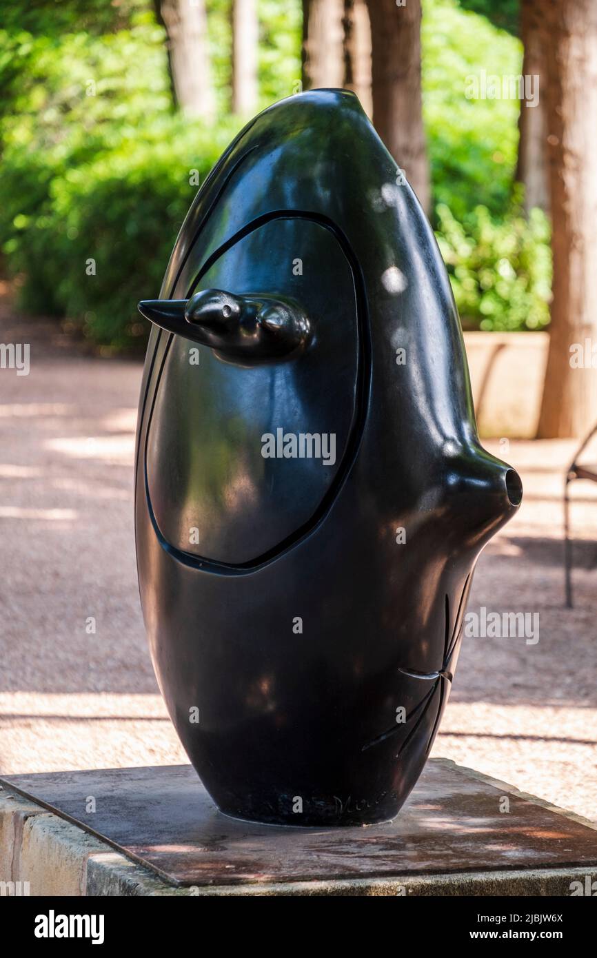 Joan Miró (spanisch, 1893–1983), Conque ,1976, verlorene Wachsbronze, Marivent-Garten, Palma, Mallorca Stockfoto